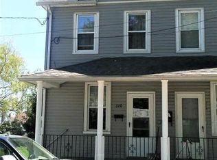 720 Chestnut St, Freeland, PA 18224