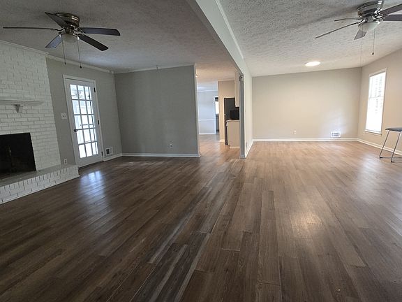 4th image of 4508 Plantation Ln