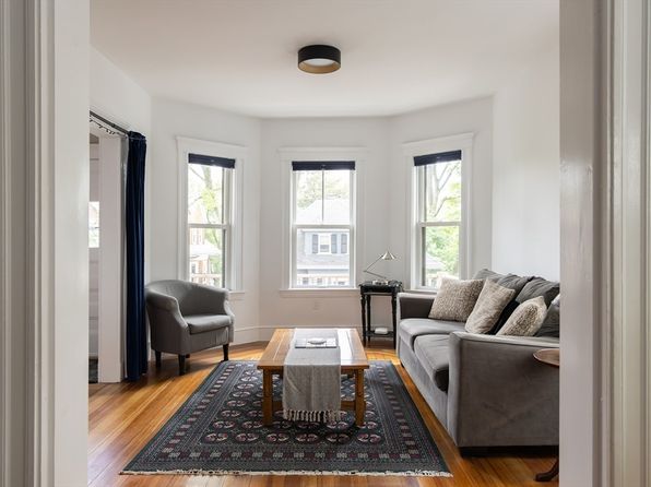 59 Liberty Ave #2
