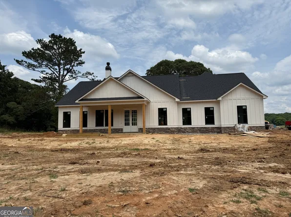 969 Lindsey Lake Dr, Dallas, GA 30132