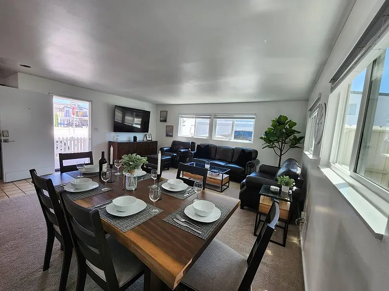 5000 1/2 Neptune Ave — Photo 25