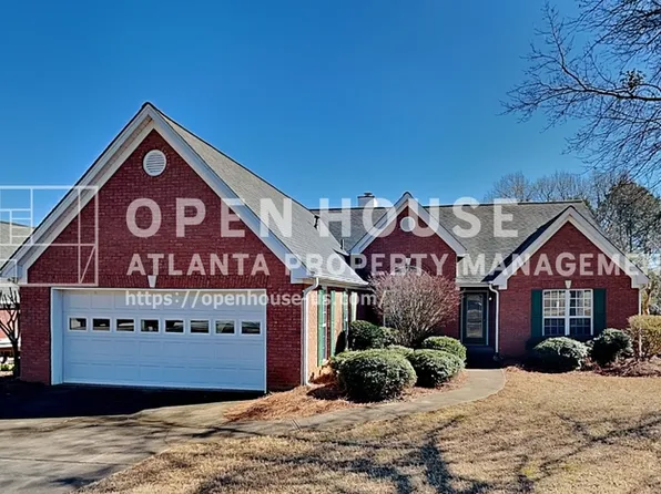 41 Ludwick Ln, Lawrenceville, GA 30046