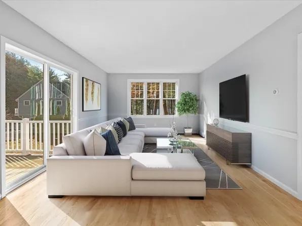 53 Lady Slipper Cir, Pembroke, MA 02359