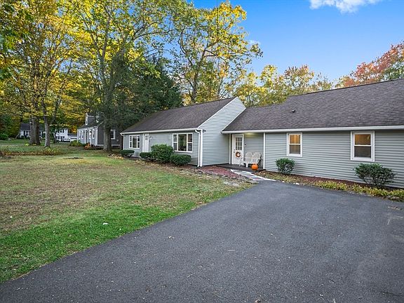 2nd image of 5 Edgewood Rd