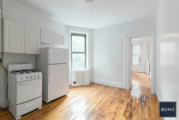 Rented by Bond New York | media 24