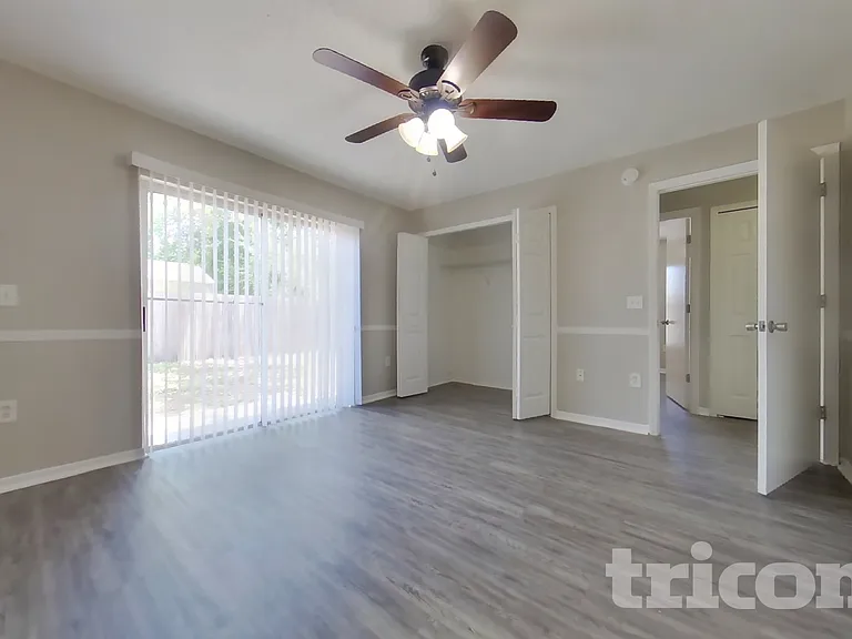 353 Comfort Dr — Photo 9