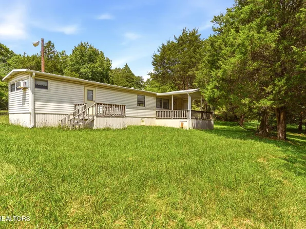 8050 Lett Rd, Corryton, TN 37721