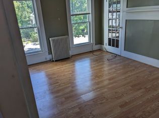 26 Grove St APT 4, Concord, NH 03301