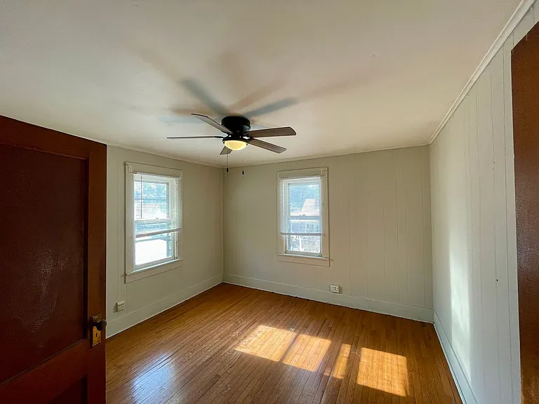 1501 S Spring St — Photo 17