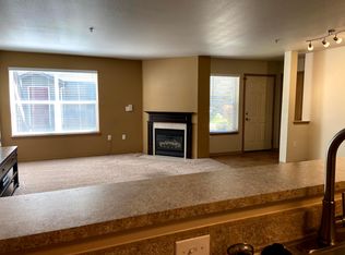 13503 99th Ave E #4-104, Puyallup, WA 98373