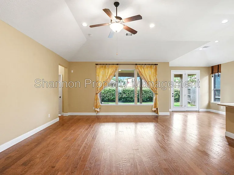 11119 Hayden Falls Dr — Photo 10