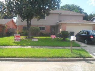 10414 Rancho Bernardo Ln, Sugar Land, TX 77498