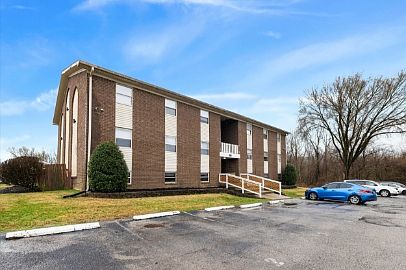 1st image of 4119 Glen Hill Manor Dr #6