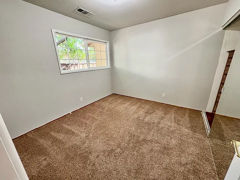 1160 Santa Lucia Dr — Photo 12