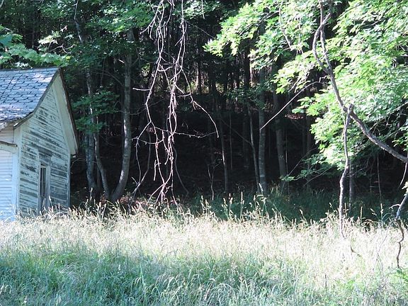 3rd image of 20520 Highway 16