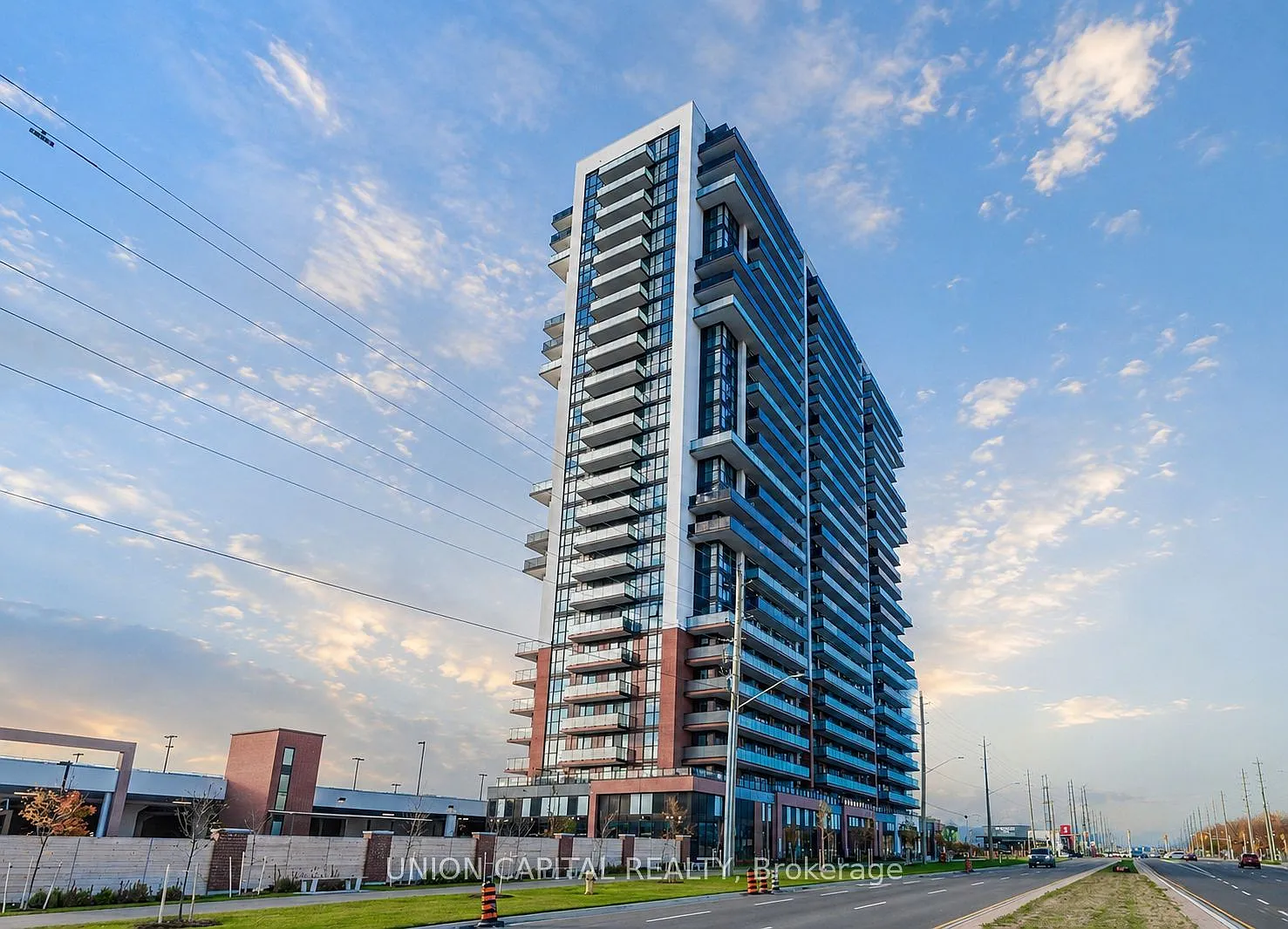 1 bed, $2,050 — Photo 1