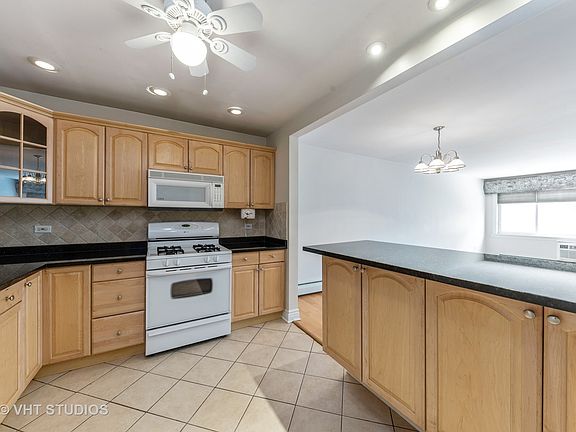 5th image of 1328 Webford Ave APT 103