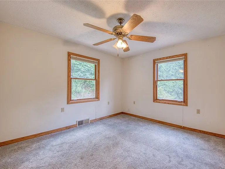 4465 Mount Troy Road Ext #1 — Photo 21