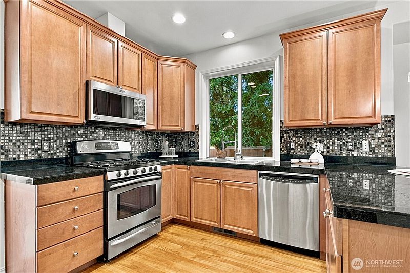 5th image of 7924 NE 184th Street