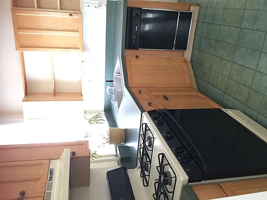 Rented by Aida Home Realty | media 4