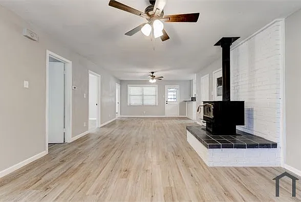1228 Chippendale Dr — Photo 8