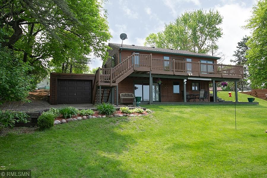 1st image of 1717 Island Dr NE
