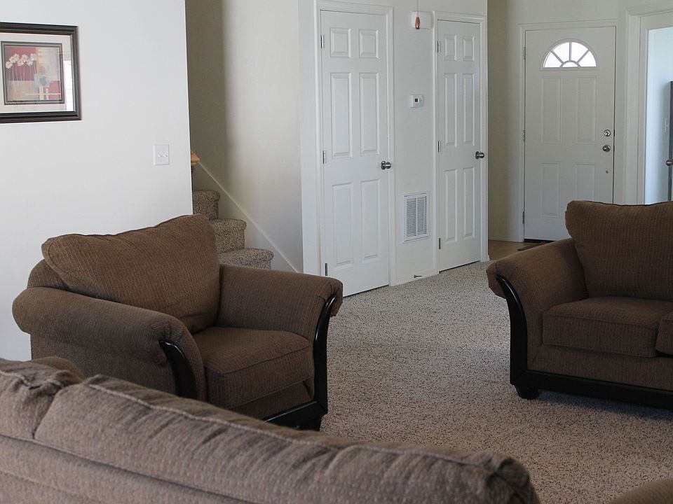 2nd image of 1116 W 1425 S