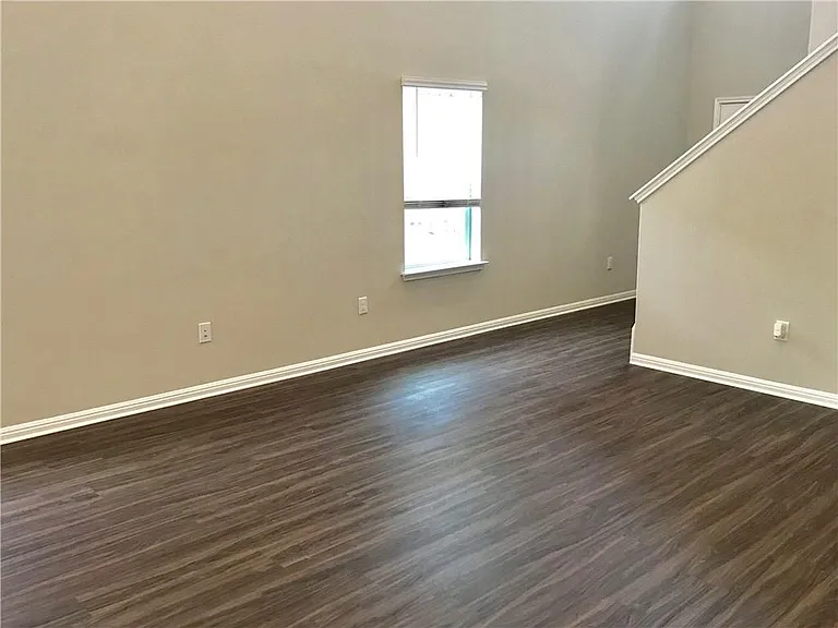 1121 Fairhaven Gtwy — Photo 13