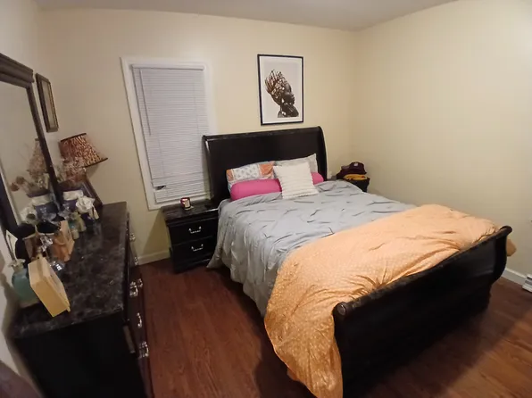 (undisclosed Address), Minneapolis, MN 55412