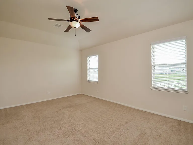 2227 Leonetti Ln — Photo 36
