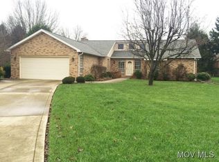 3 Rivercrest, Vienna, WV 26105