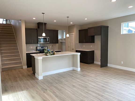 3rd image of 4019 SE Swoveland Ct
