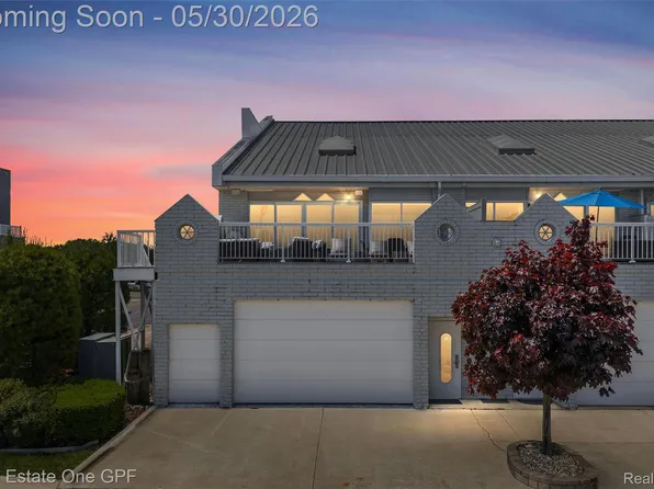 46 Evergreen Dr #1, Harrison Township, MI 48045