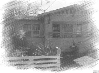 874 3rd St, Santa Rosa, CA 95404