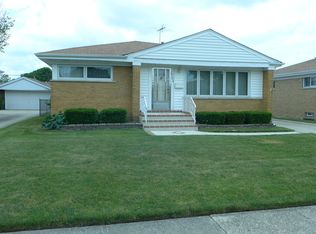 4608 Grace St, Schiller Park, IL