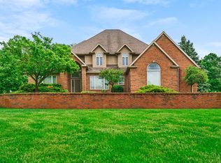 10801 Nutmeg Meadows Dr, Plymouth, IN 46563