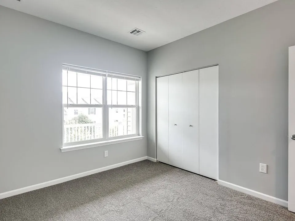 The Villas of Castleton Apartments