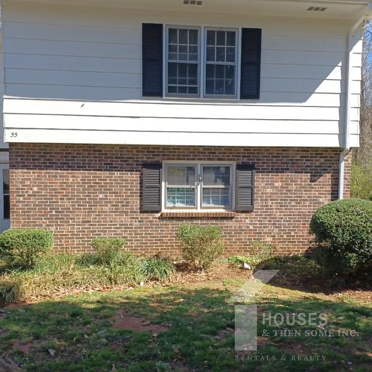 Building Photo - 55 Summercreek Dr