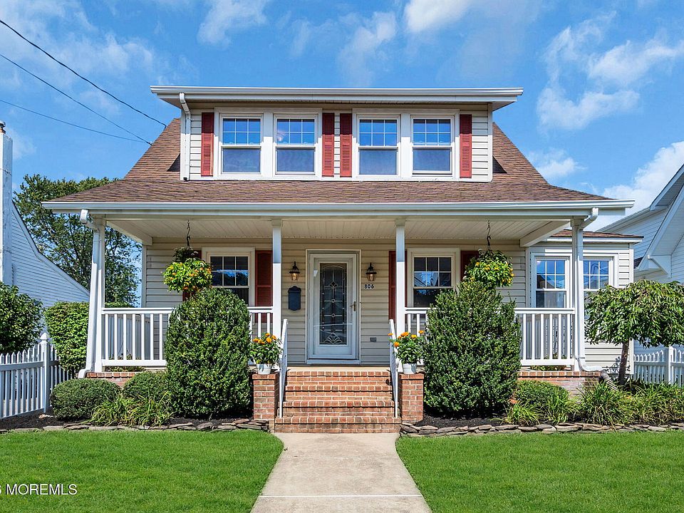 1st image of 806 Prospect Avenue