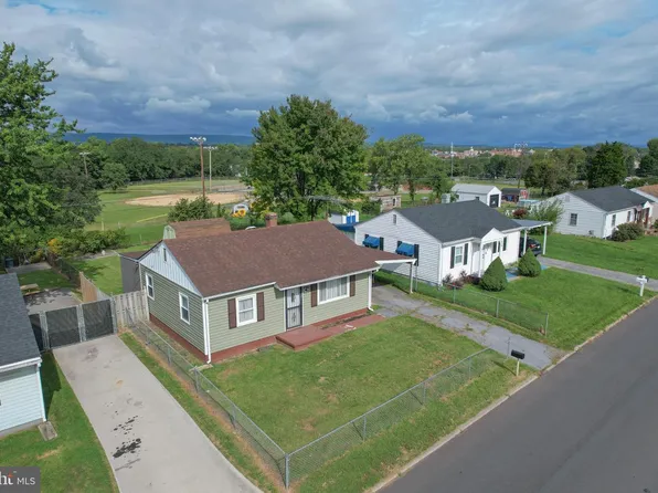 626 State Cir, Martinsburg, WV 25401