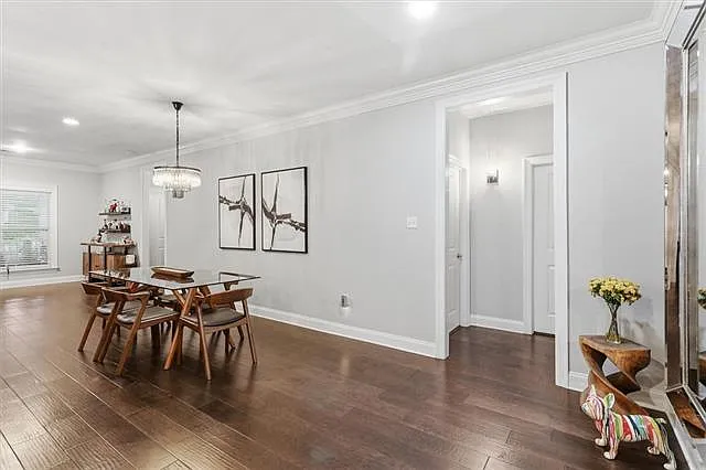 5024 Paris Ave — Photo 8