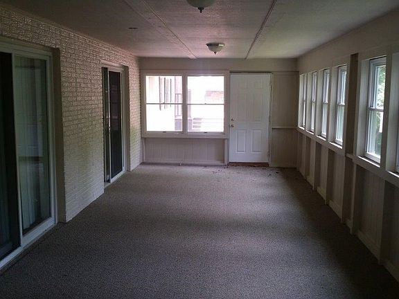 3rd image of 355 Overlook Dr
