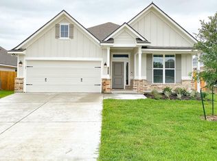 1921 Cambria Dr, Bryan, TX 77807