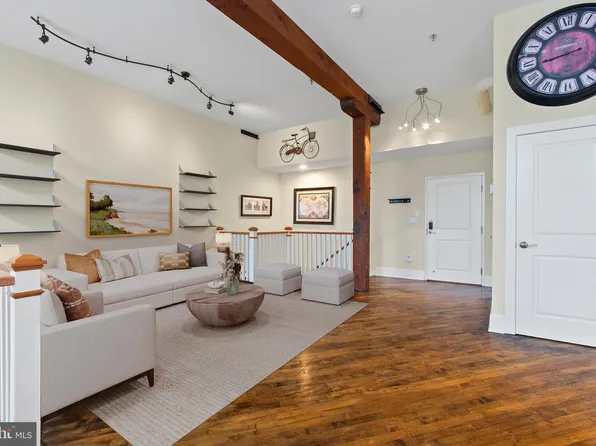 410 Shurs Ln #A203, Philadelphia, PA 19128