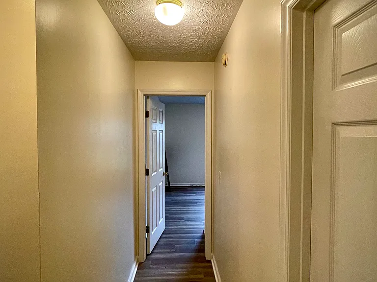 1002 Gordon Woods Rd — Photo 9