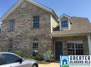 530 Waterford Lake Cir, Calera, AL 35040