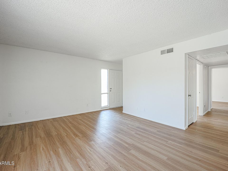 3810 N Maryvale Pkwy Phoenix, AZ, 85031 - Apartments for Rent | Zillow