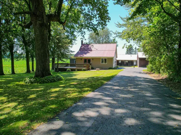 2637 Academy Rd, Sparta, WI 54656