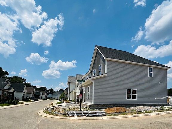 3rd image of 3614 Jacaranda Ln Lot 2
