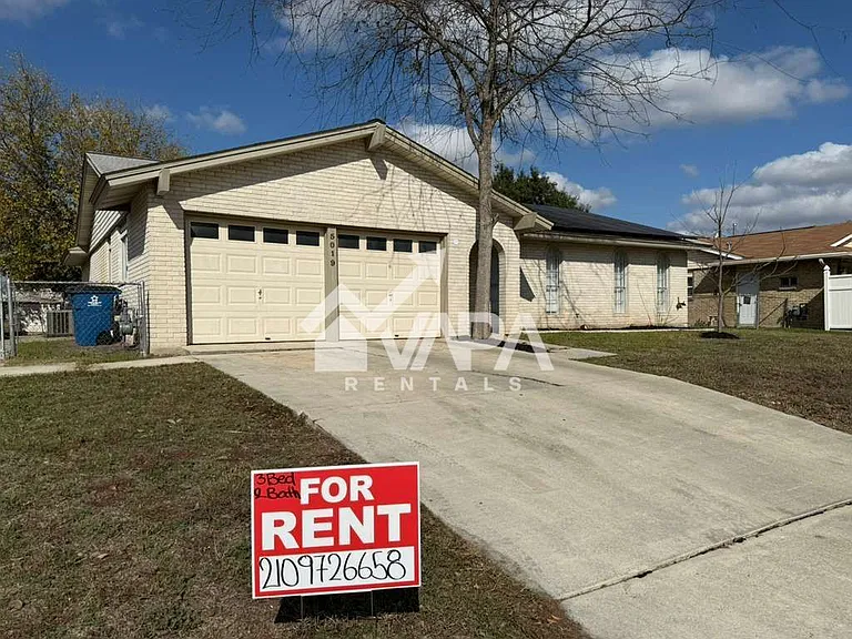 5019 Starfire St — Photo 3